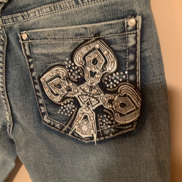 New jeans - Picture 3 of 4